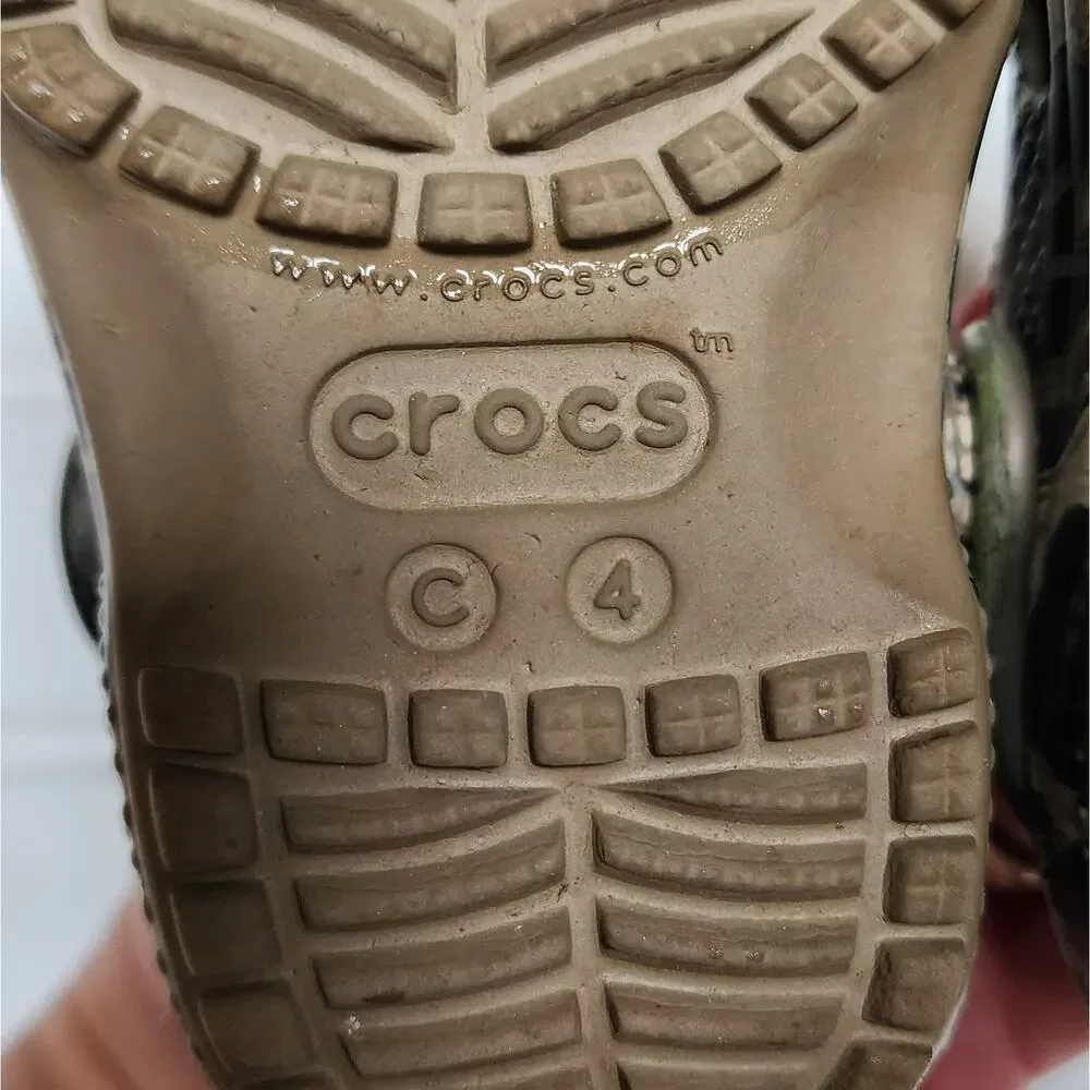 Crocs Classic Realtree Toddler Clogs Sandals Size 4 Toddler Green & Tan